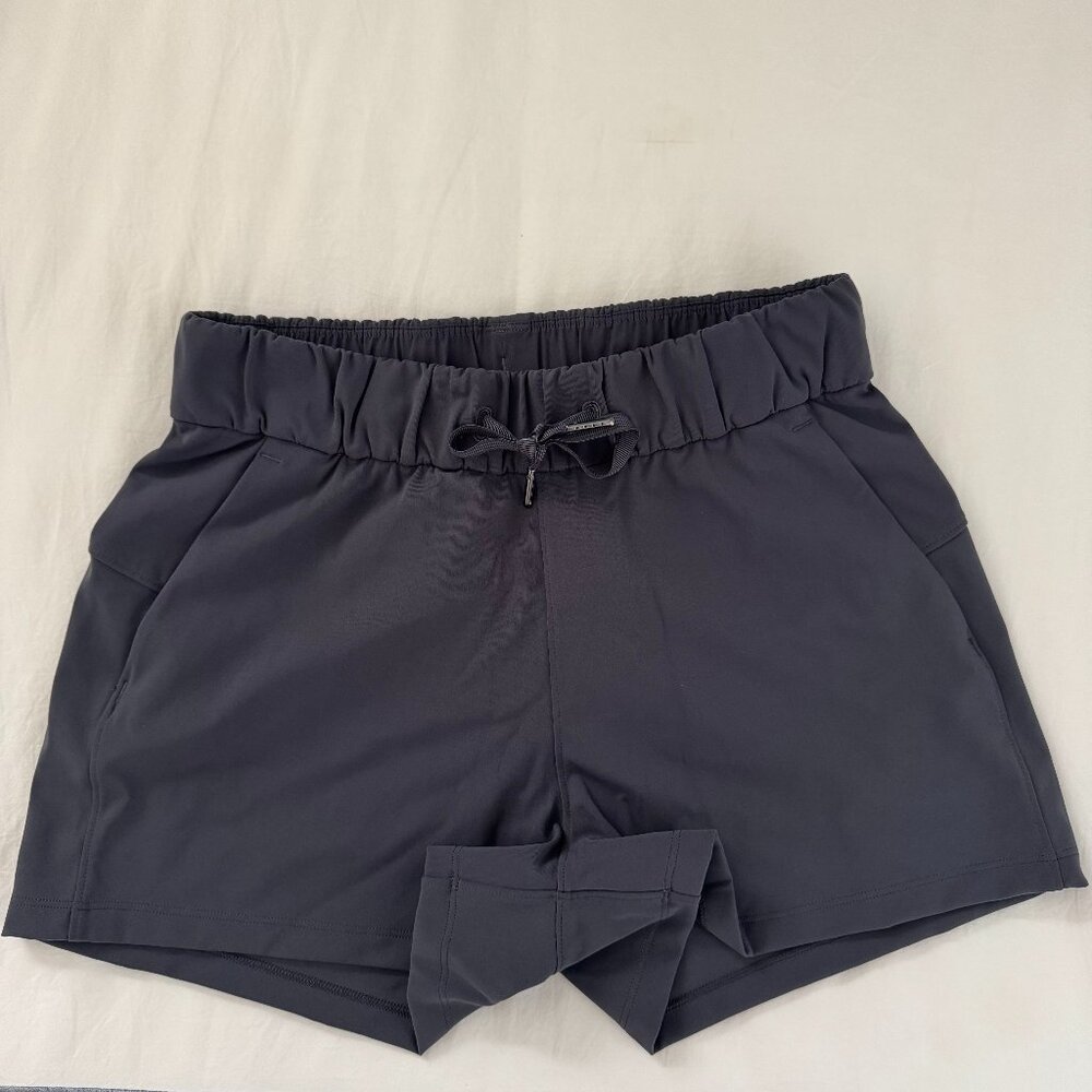 Lululemon Athletica | Lululemon On they Fly Shorts | Color: Navy | Size 4